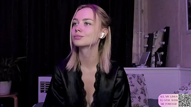 Snapshot of MaryDreaminess chatting on 31, 7, 2026 MaryDreaminess online show from 31, 7, 2026