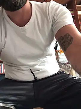 fuckerplayer1 online show from 6, 3, 2026