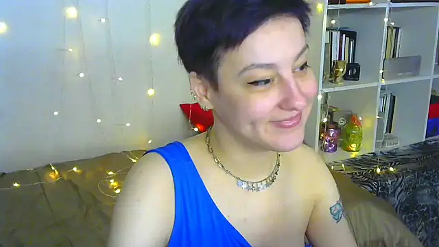 Snapshot of MartaBounty chatting on 23, 2, 2025 MartaBounty online show from 23, 2, 2025