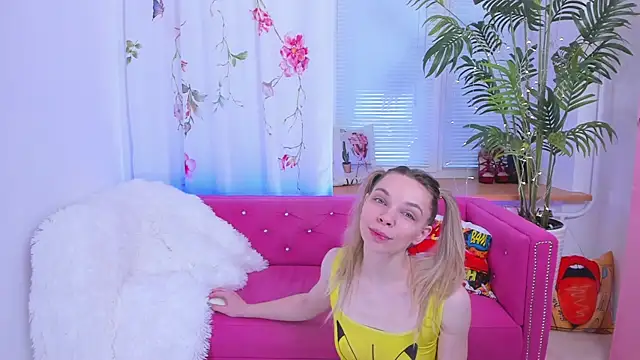 Snapshot of The_Deep_Passion chatting on 5, 2, 2025 The Deep Passion online show from 5, 2, 2025