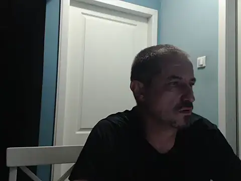 Snapshot of MisterFaithRO chatting on 16, 6, 2026 MisterFaithRO online show from 16, 6, 2026