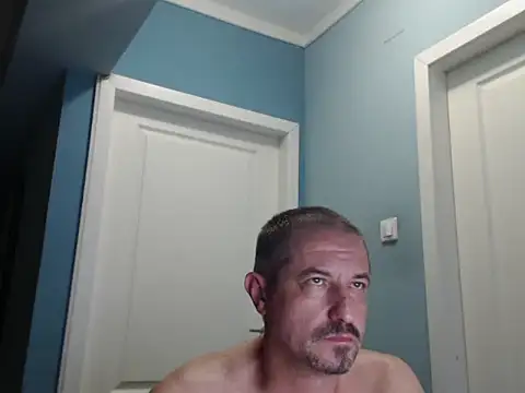 Snapshot of MisterFaithRO chatting on 18, 6, 2026 MisterFaithRO online show from 18, 6, 2026
