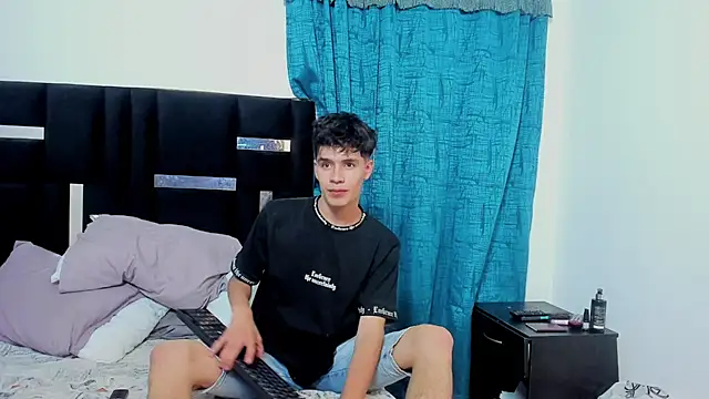 Dimitrixxx   online show from 14, 1, 2025