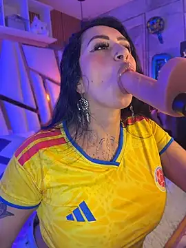 Tattooed spittingdoll online show from 23, 6, 2026