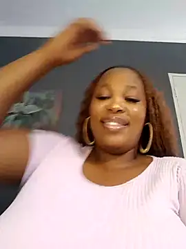 Snapshot of SWEETDOLLY29XX chatting on 7, 2, 2025 SWEETDOLLY29XX online show from 7, 2, 2025