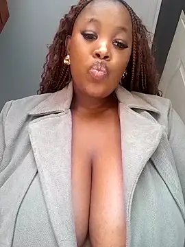 Snapshot of SWEETDOLLY29XX chatting on 20, 2, 2025 SWEETDOLLY29XX online show from 20, 2, 2025