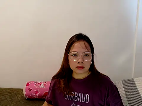 BURBERRY69 online show from 23, 4, 2026