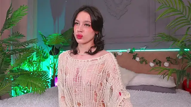 Snapshot of Devilinee chatting on 12, 3, 2025 Devilinee online show from 12, 3, 2025