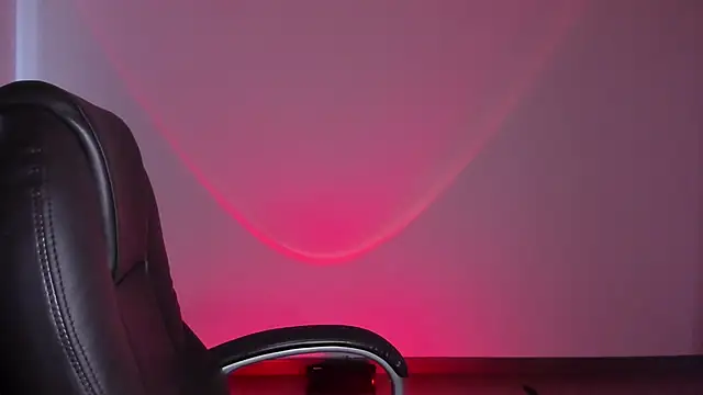 HazelKush online show from 25, 9, 2025