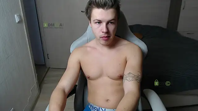 Sunny-Girl1 online show from 5, 3, 2025