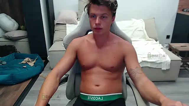 Sunny-Girl1 online show from 21, 9, 2025