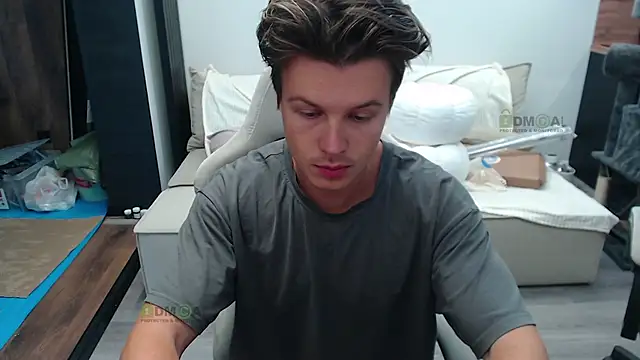 Sunny-Girl1 online show from 4, 10, 2025