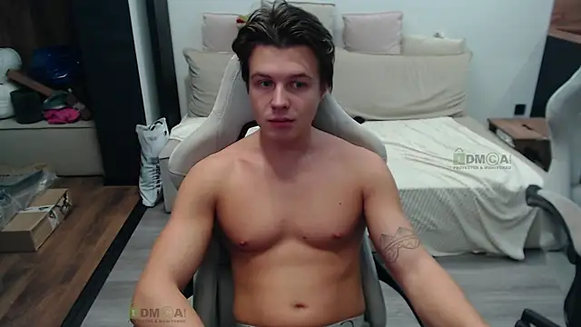 Sunny-Girl1 online show from 7, 11, 2025