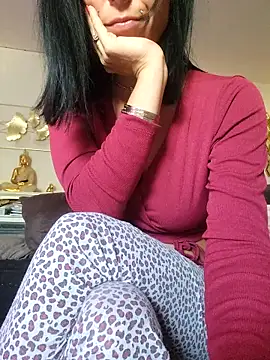 Snapshot of misscectito13 chatting on 13, 11, 2025 misscectito13 online show from 13, 11, 2025