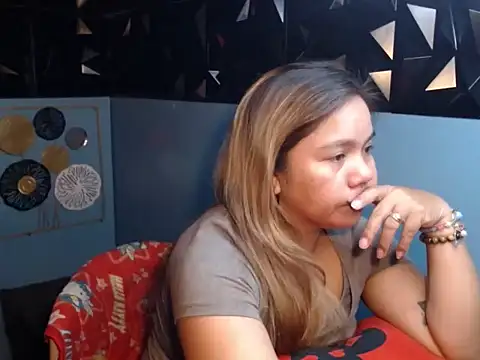 Snapshot of ambersmile chatting on 8, 10, 2025 ambersmile online show from 8, 10, 2025