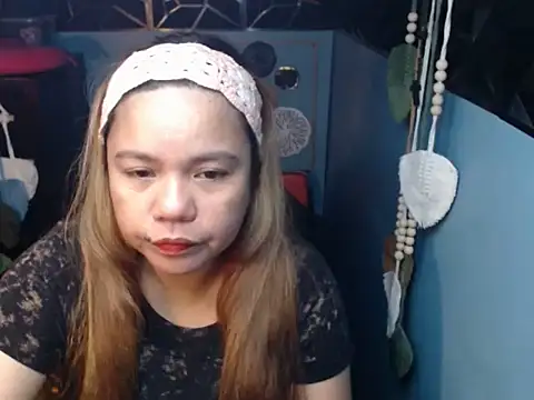 Snapshot of ambersmile chatting on 17, 10, 2025 ambersmile online show from 17, 10, 2025