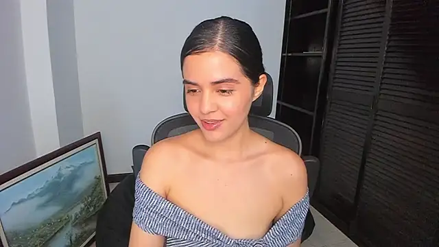 mia collins x online show from 2, 11, 2025