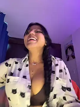 Naiara sex online show from 11, 1, 2026