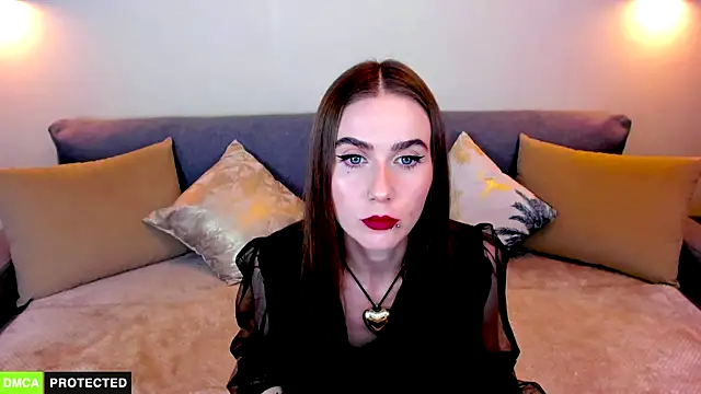 TheWoman   online show from 17, 12, 2024