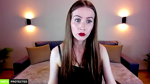 TheWoman   online show from 29, 9, 2025