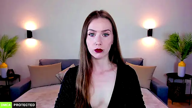 Snapshot of TheWoman__ chatting on 7, 7, 2026 TheWoman online show from 7, 7, 2026