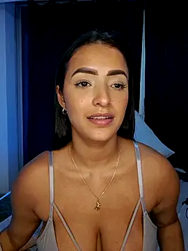 Snapshot of Shantal_Lovee chatting on 30, 12, 2024 Shantal Lovee online show from 30, 12, 2024