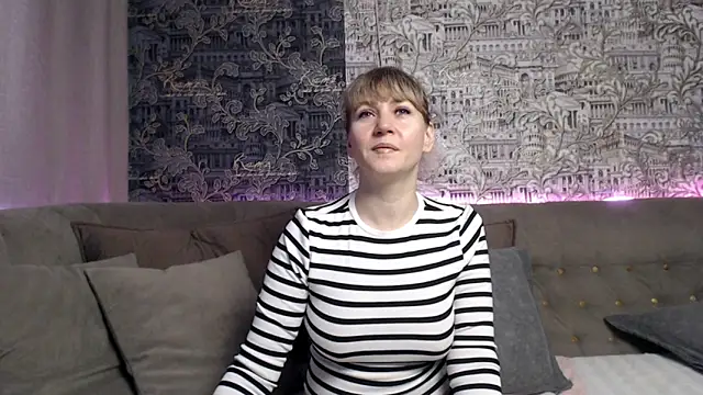 mandy foxxx online show from 20, 12, 2025