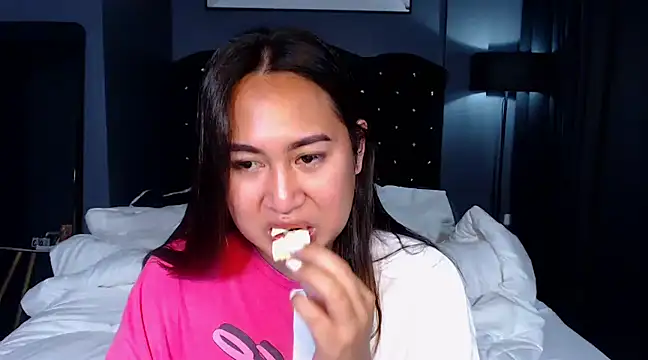 HOTTESTCANDYTS online show from 19, 3, 2025