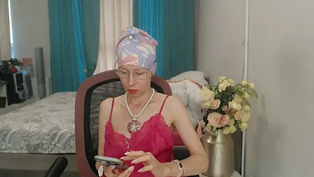 Snapshot of LuxuryNika chatting on 25, 7, 2026 LuxuryNika online show from 25, 7, 2026
