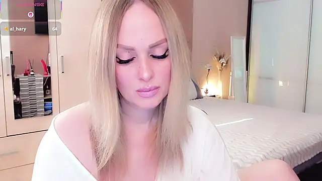 Libby Nora online show from 22, 3, 2026