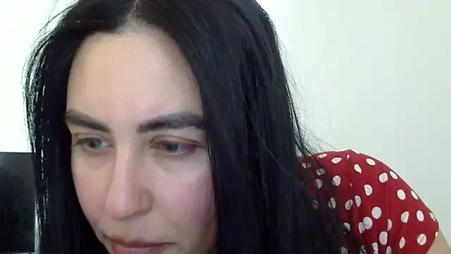 Snapshot of WetFlower69 chatting on 27, 2, 2025 WetFlower69 online show from 27, 2, 2025