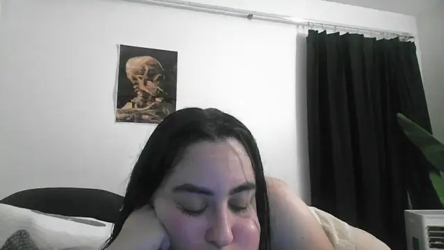 Snapshot of WetFlower69 chatting on 17, 7, 2026 WetFlower69 online show from 17, 7, 2026