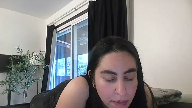 Snapshot of WetFlower69 chatting on 20, 7, 2026 WetFlower69 online show from 20, 7, 2026