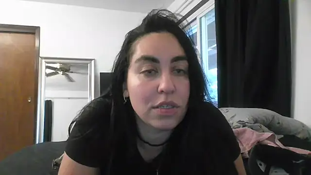 Snapshot of WetFlower69 chatting on 23, 7, 2026 WetFlower69 online show from 23, 7, 2026