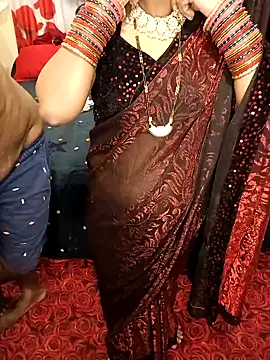 Snapshot of INDIANDESIMATURE chatting on 10, 12, 2024 INDIANDESIMATURE online show from 10, 12, 2024