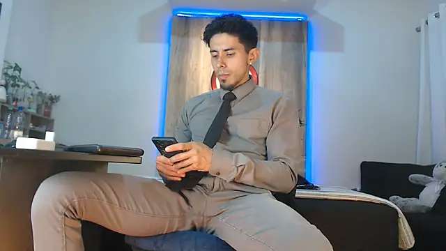 Andrew 4  online show from 16, 11, 2025