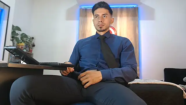 Andrew 4  online show from 11, 1, 2026