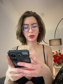 Snapshot of Ivysnow chatting on 5, 7, 2026 Ivysnow online show from 5, 7, 2026