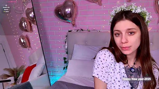 Eille Elfie online show from 2, 12, 2025