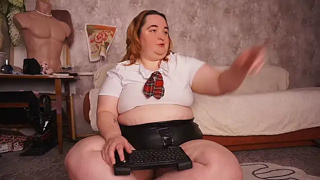 Snapshot of Evelively chatting on 22, 3, 2025 Evelively online show from 22, 3, 2025