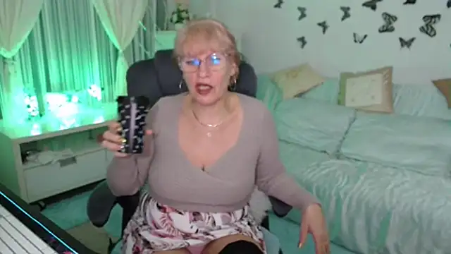 Ghertrude52 online show from 22, 11, 2025