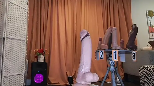 Foglove69 online show from 11, 11, 2025