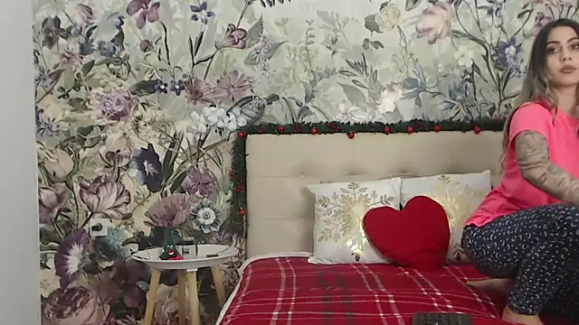 RoseDiamond06 online show from 18, 12, 2025