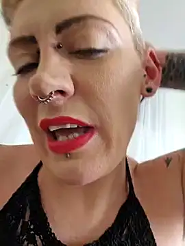 PinkTheHawk online show from 8, 12, 2024