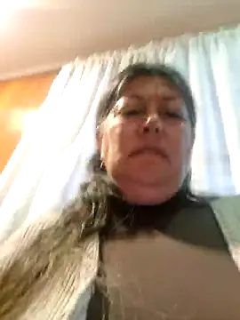 Snapshot of emma_tour chatting on 2, 12, 2024 emma tour online show from 2, 12, 2024