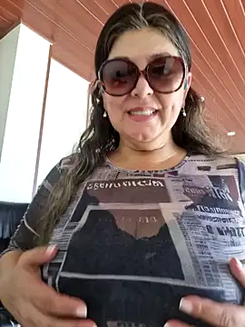 Snapshot of emma_tour chatting on 27, 1, 2025 emma tour online show from 27, 1, 2025