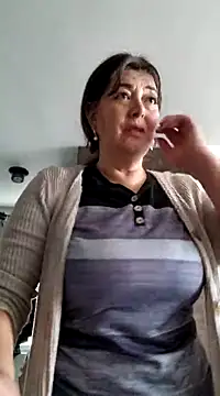 Snapshot of emma_tour chatting on 14, 2, 2025 emma tour online show from 14, 2, 2025