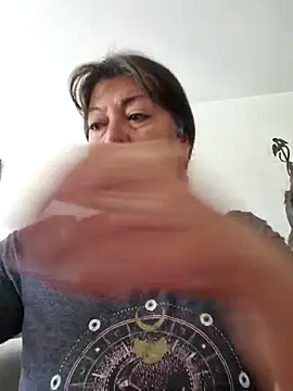 Snapshot of emma_tour chatting on 6, 3, 2025 emma tour online show from 6, 3, 2025