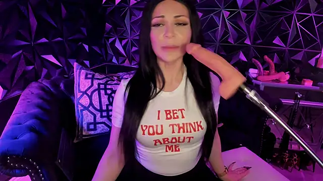 NatashaxoBangs online show from 7, 11, 2025