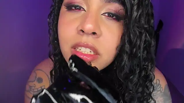 Amber smith20 online show from 12, 6, 2026